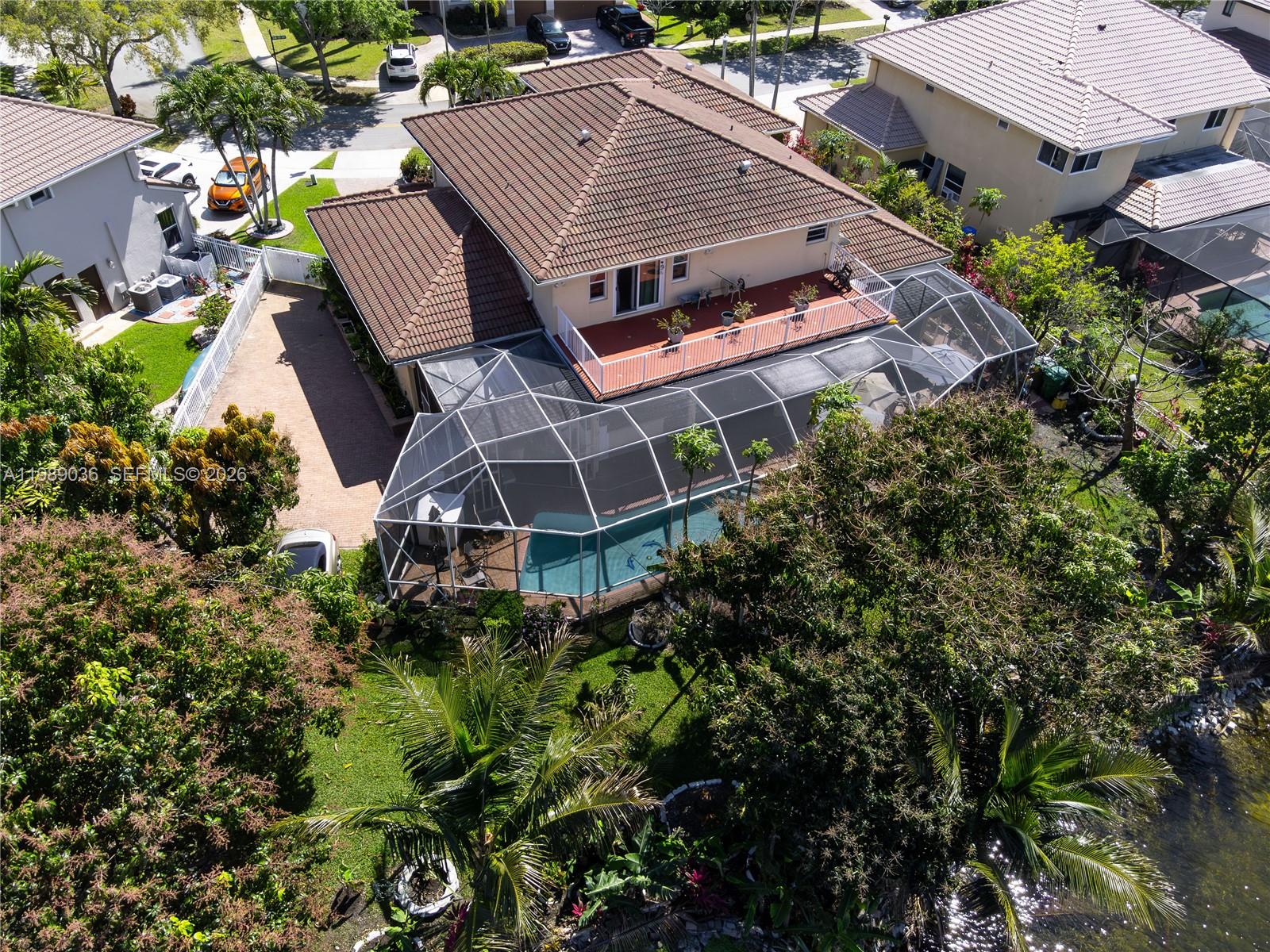 17211 SW 12th St Pembroke Pines, FL 33029