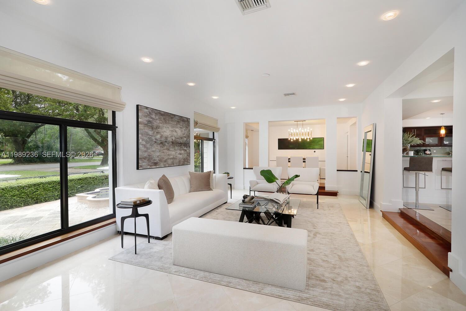 3425 Alhambra Cir Coral Gables, FL 33134