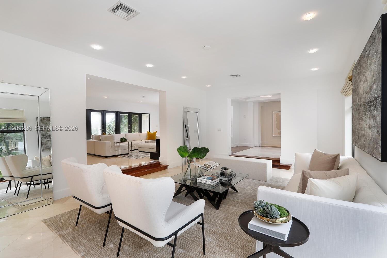 3425 Alhambra Cir Coral Gables, FL 33134