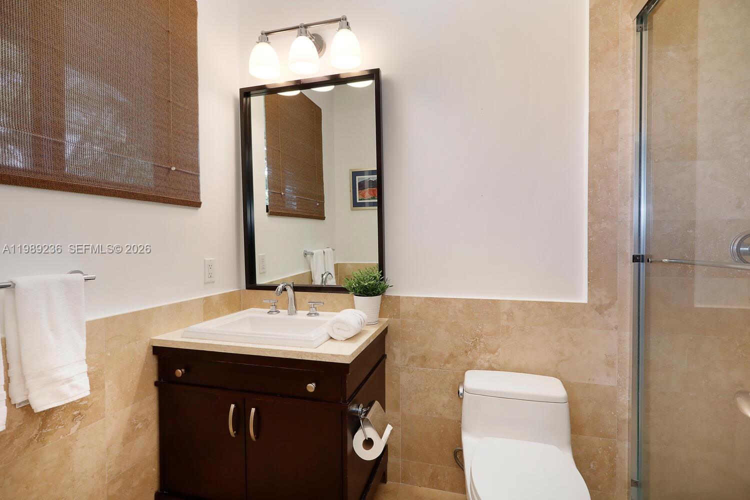 3425 Alhambra Cir Coral Gables, FL 33134