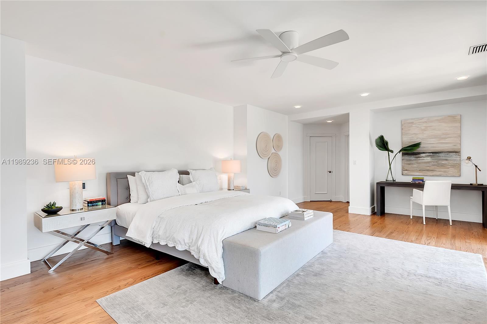 3425 Alhambra Cir Coral Gables, FL 33134