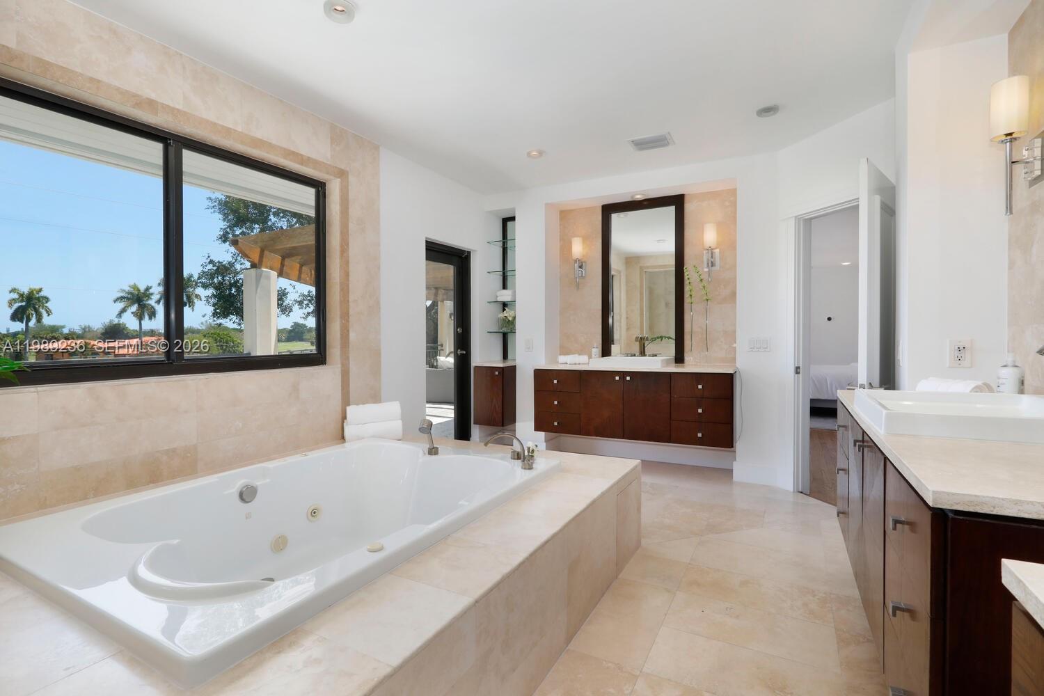 3425 Alhambra Cir Coral Gables, FL 33134