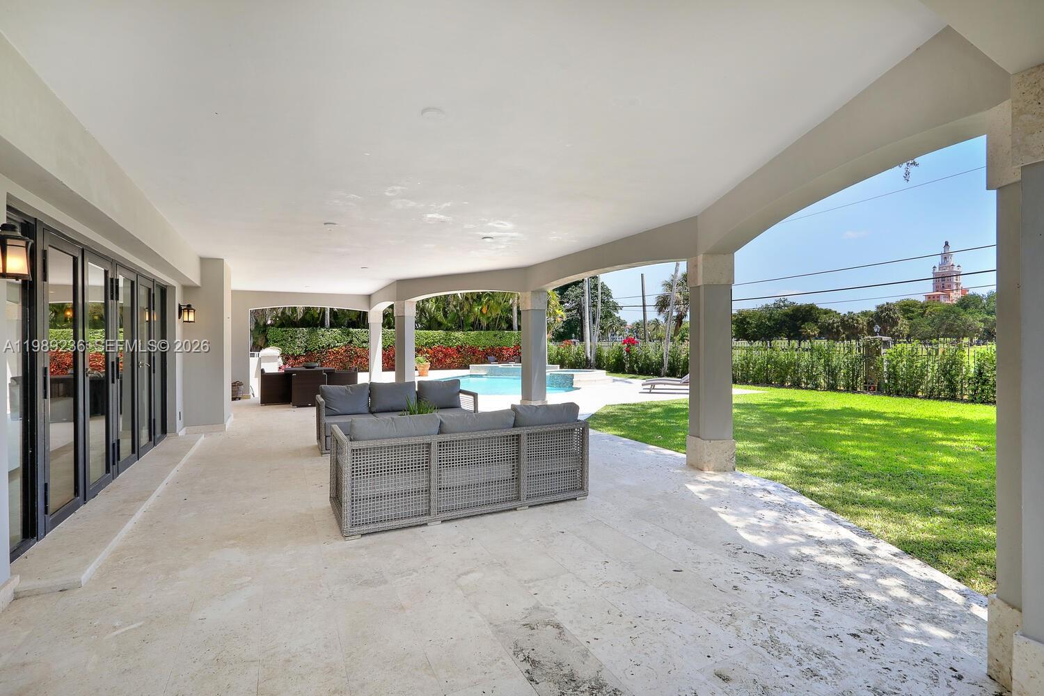 3425 Alhambra Cir Coral Gables, FL 33134