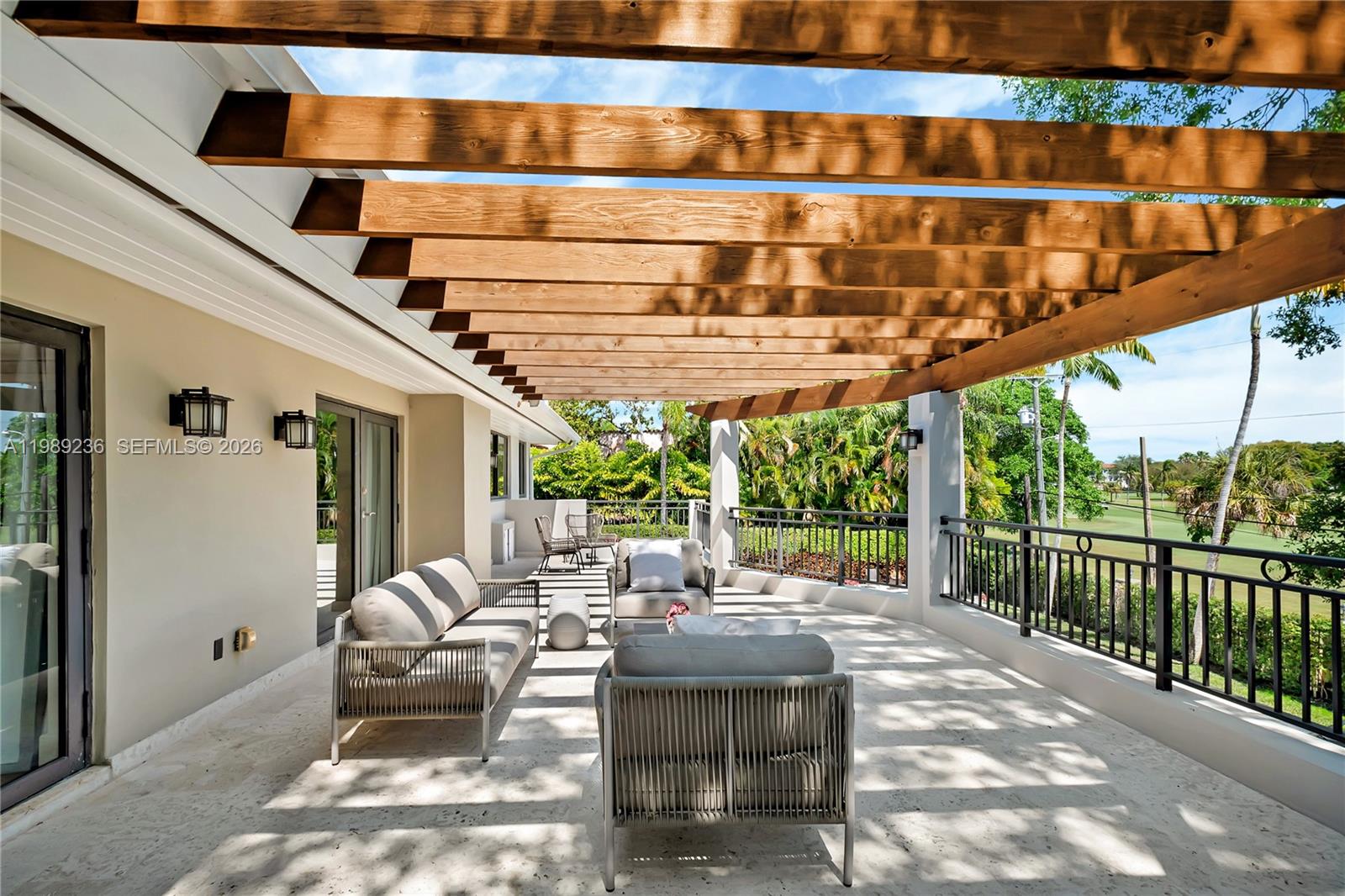 3425 Alhambra Cir Coral Gables, FL 33134