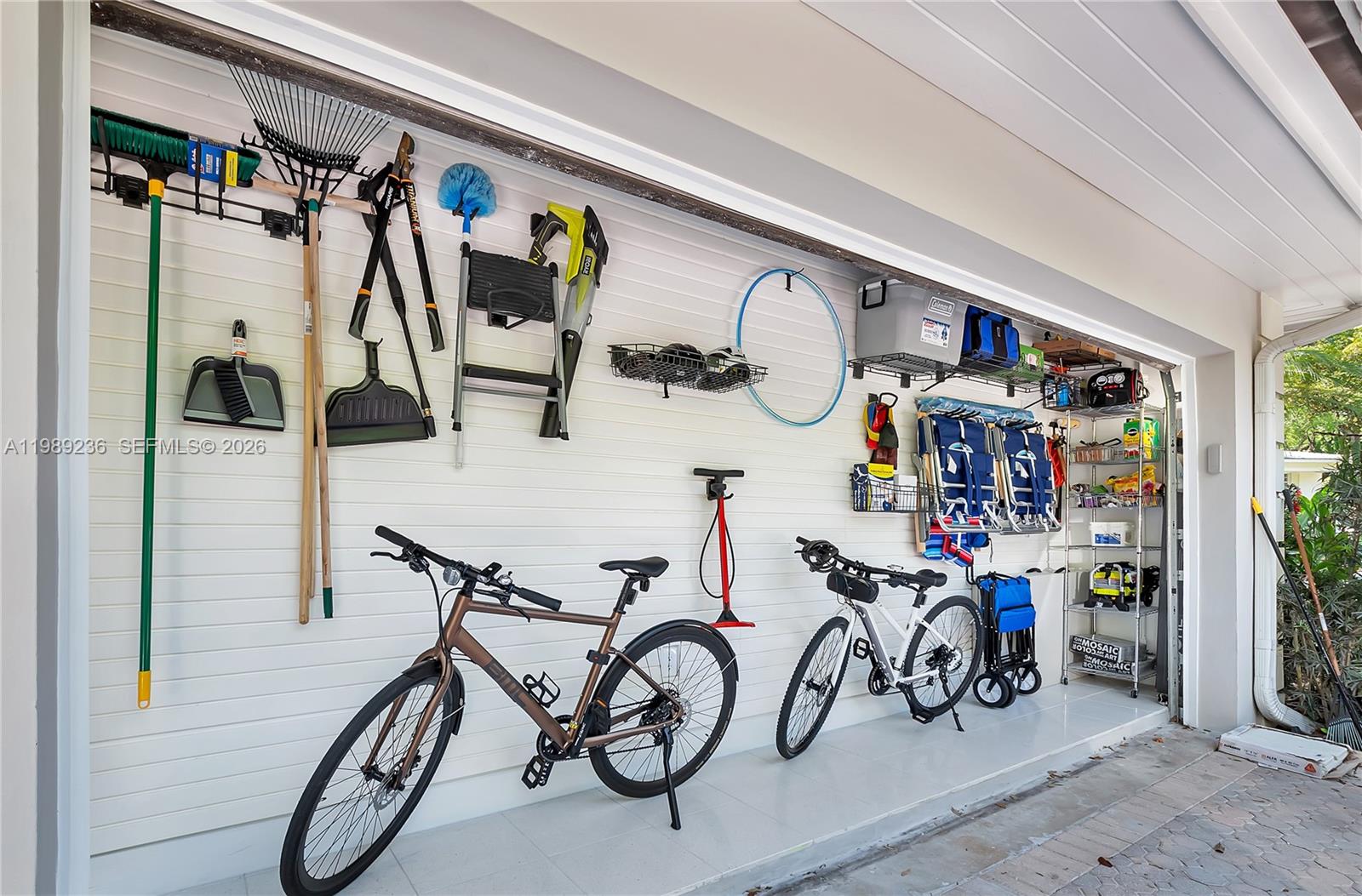 3425 Alhambra Cir Coral Gables, FL 33134