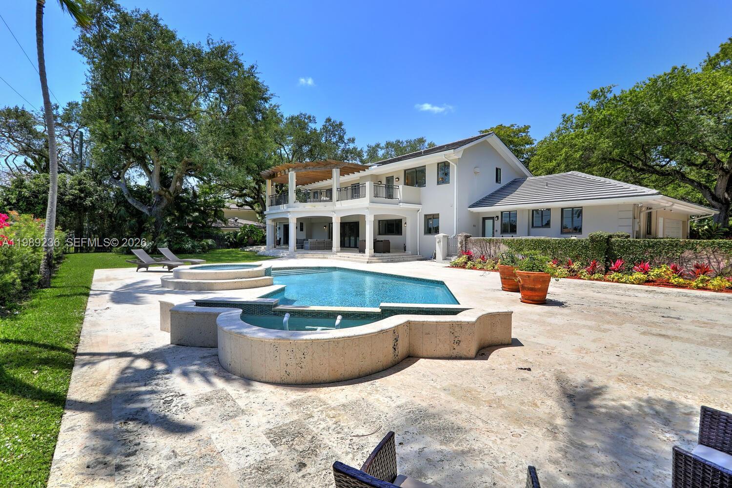 3425 Alhambra Cir Coral Gables, FL 33134