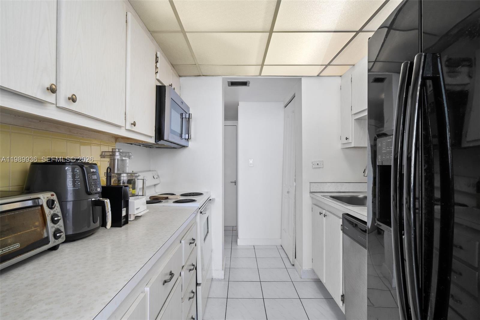 image Winston Towers 1009