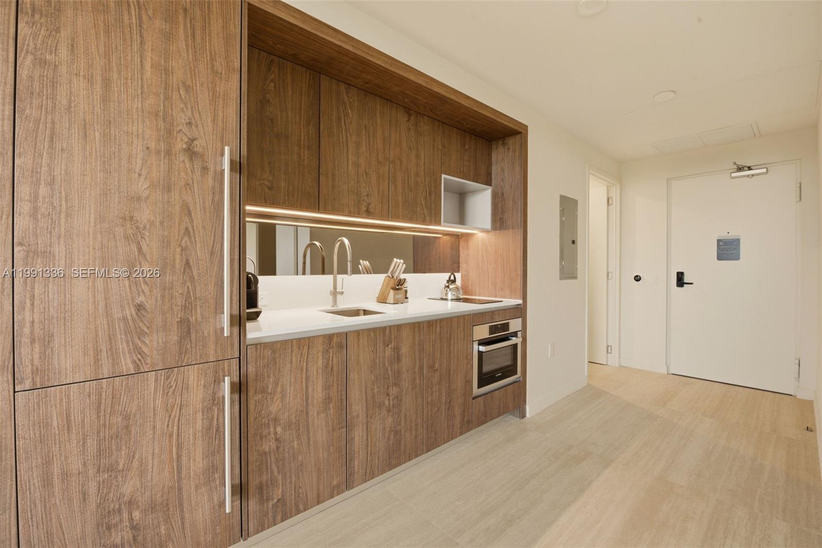 1611 SW 2nd Ave #301 Miami, FL 33129