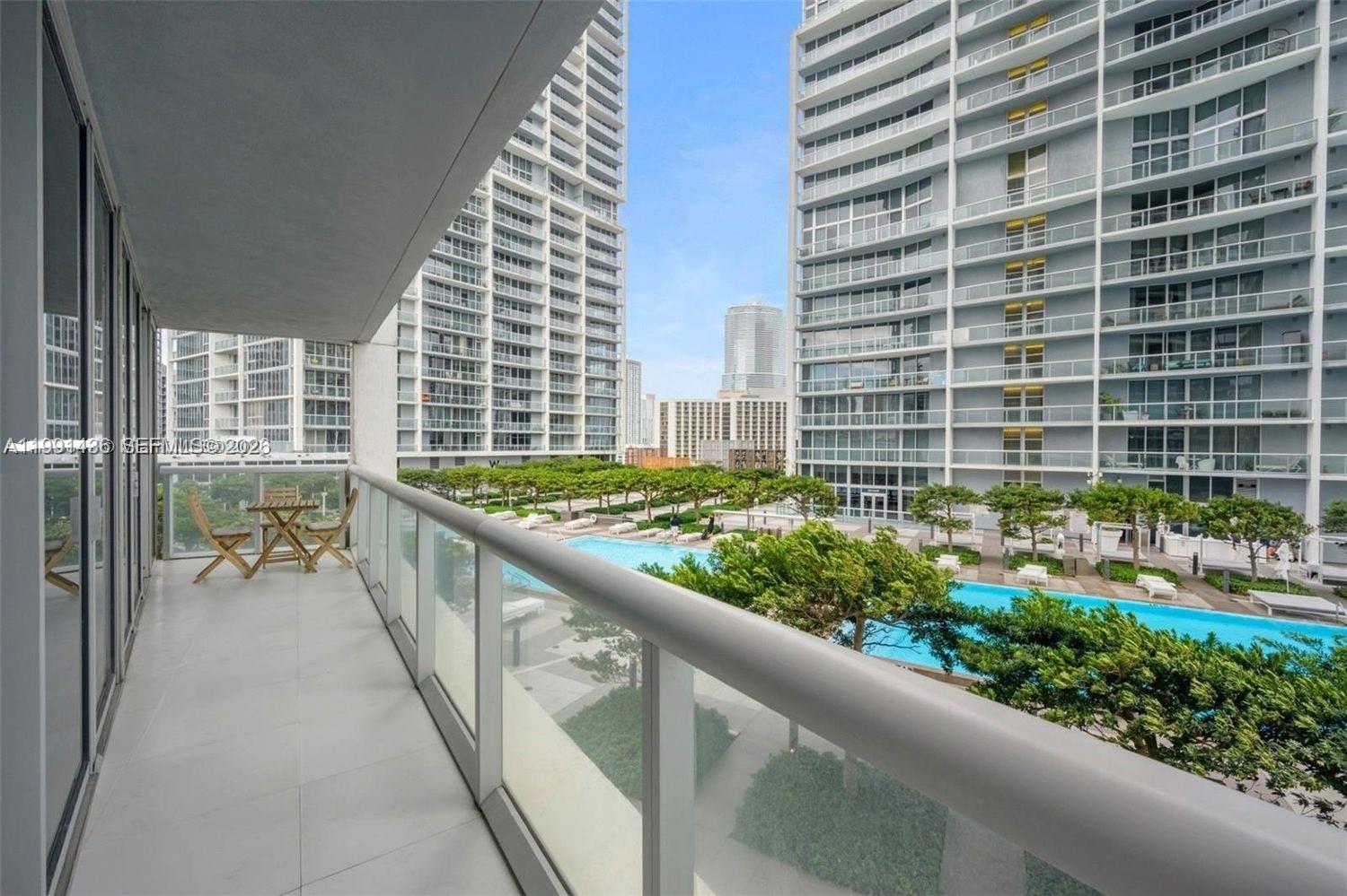 image Icon Brickell II22