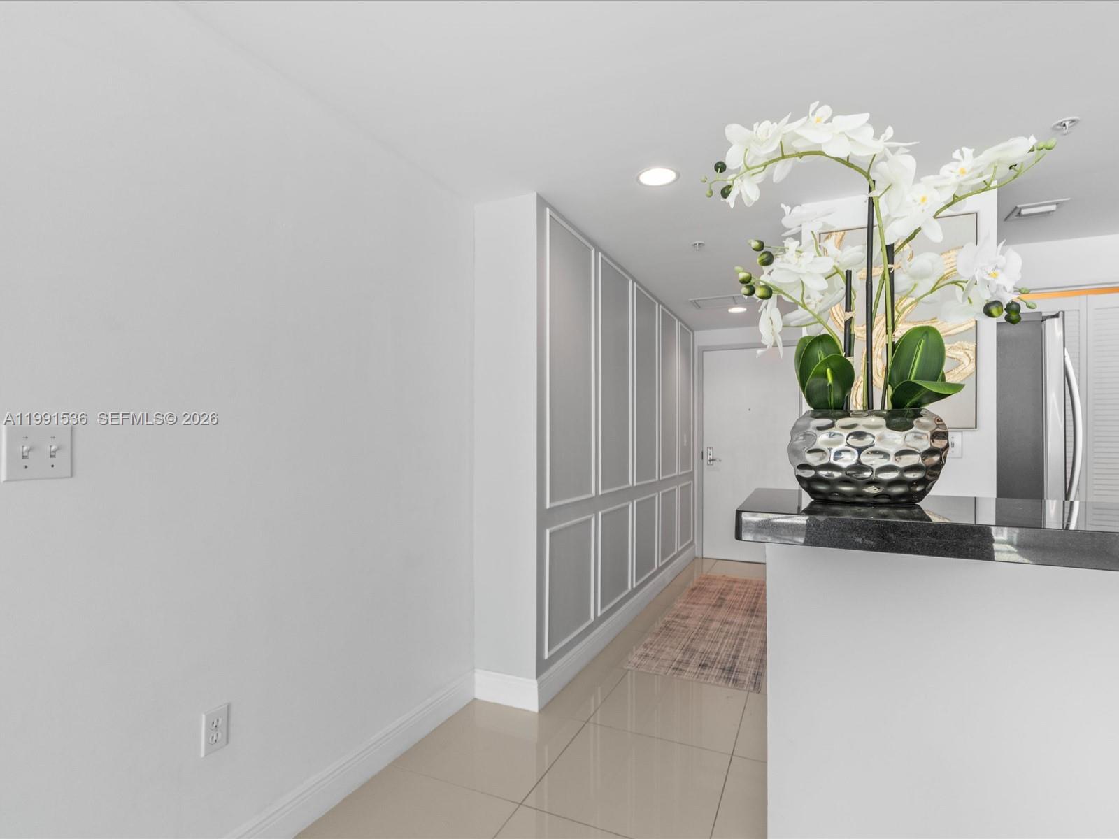 image Vizcayne North15