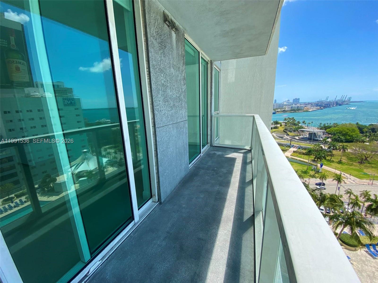 image Vizcayne North27