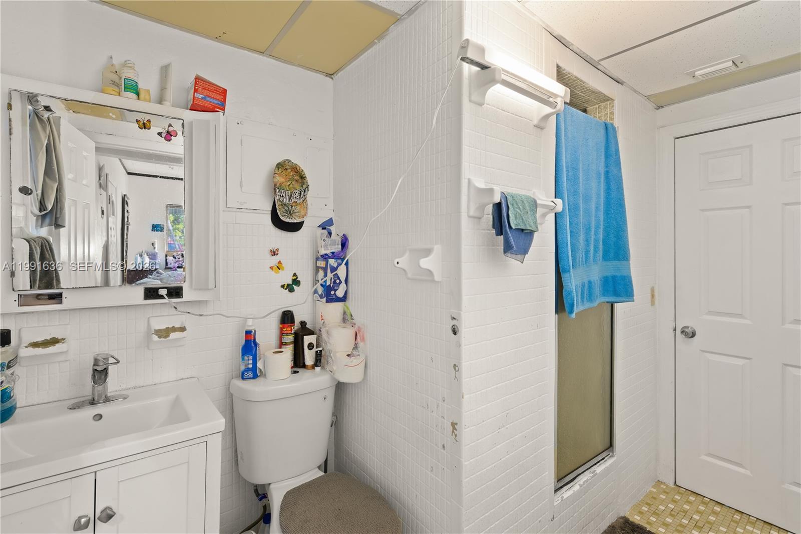 1440 NE 183rd St North Miami Beach, FL 33179