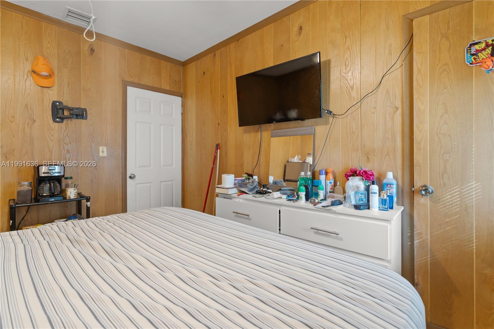 1440 NE 183rd St North Miami Beach, FL 33179