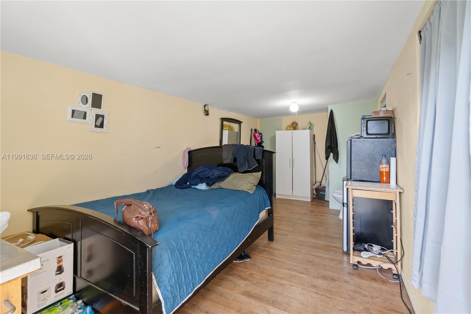 1440 NE 183rd St North Miami Beach, FL 33179