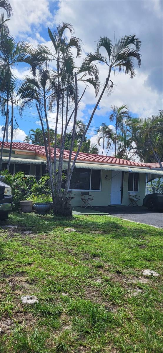 1440 NE 183rd St North Miami Beach, FL 33179