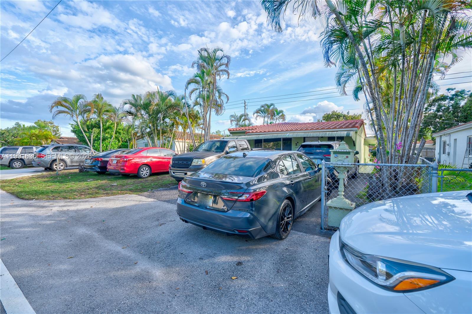 1440 NE 183rd St North Miami Beach, FL 33179