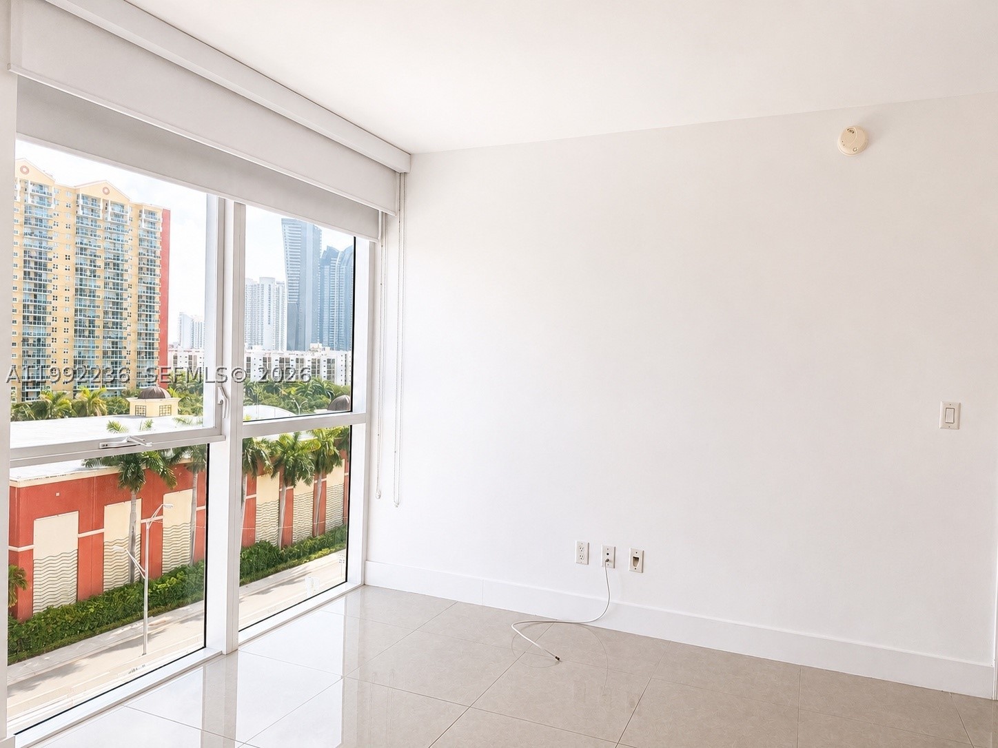 image 400 Sunny Isles11