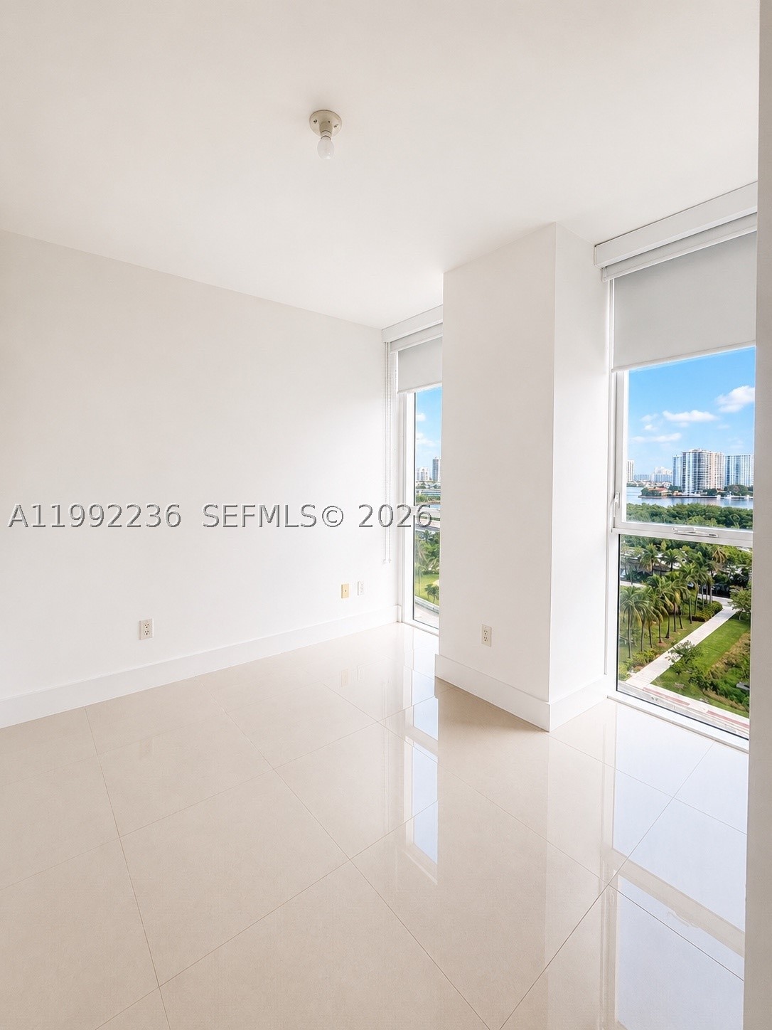 image 400 Sunny Isles19