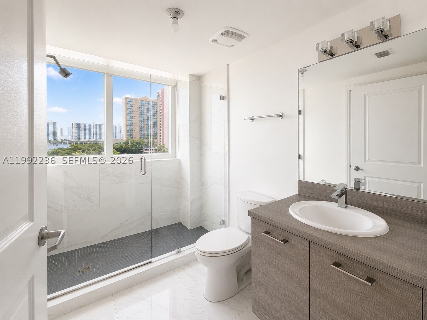 image 400 Sunny Isles21