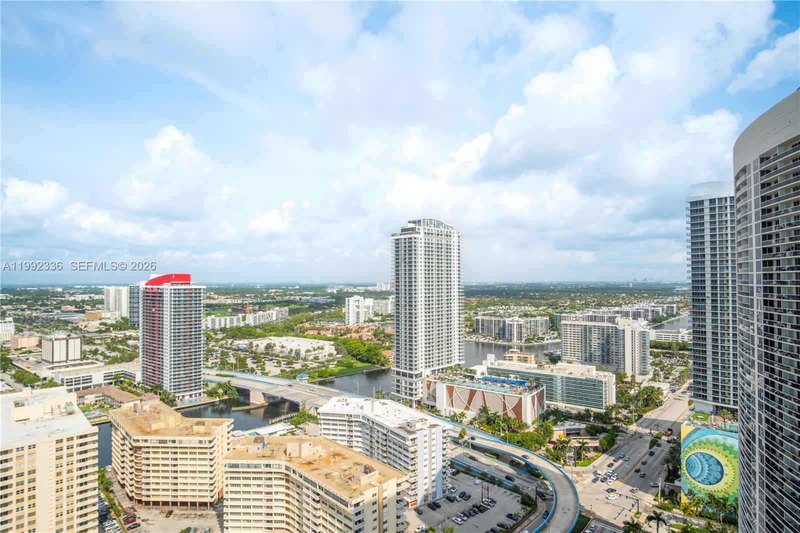 image Beach Club 122