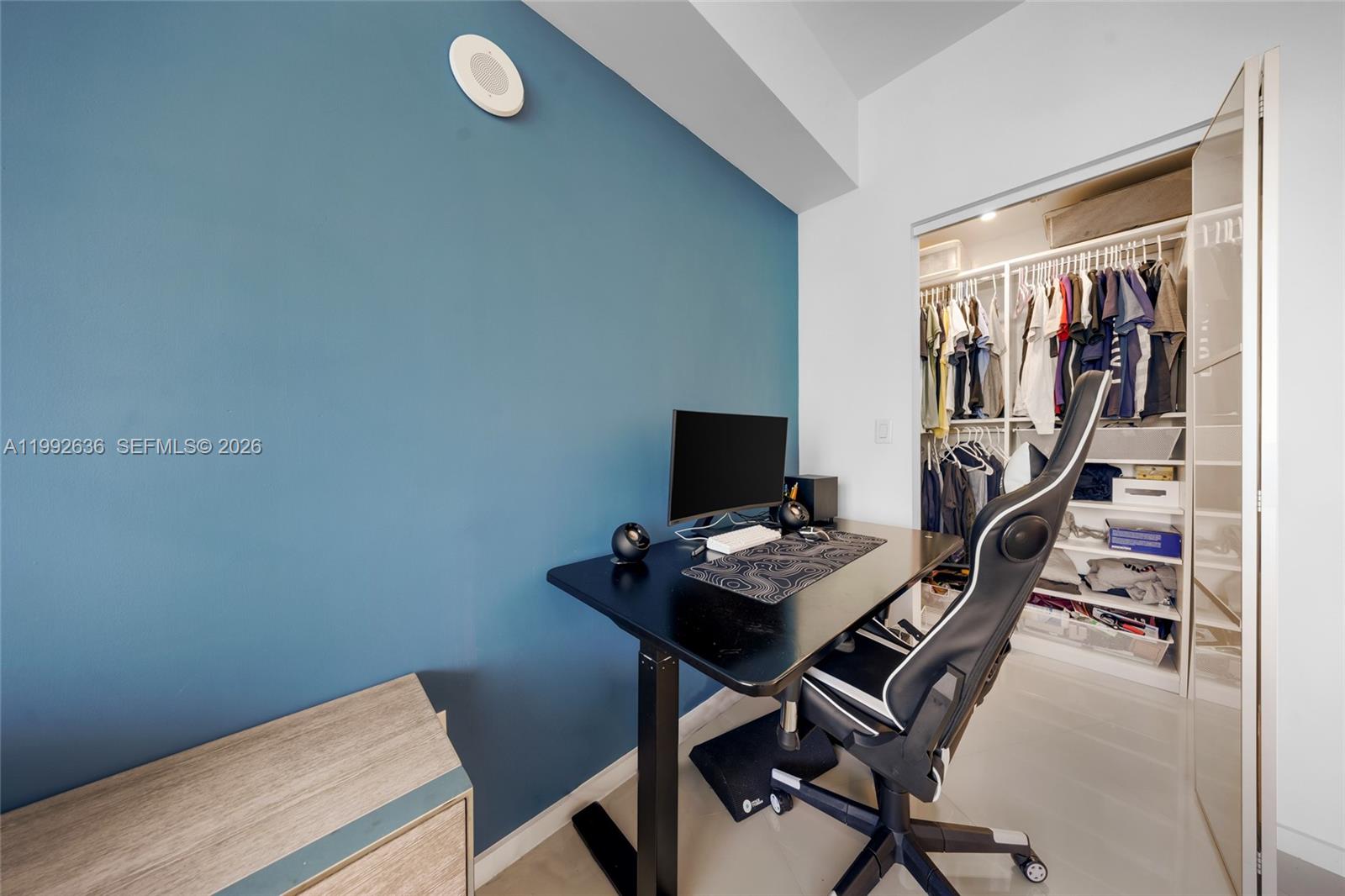 image 3030 Aventura35