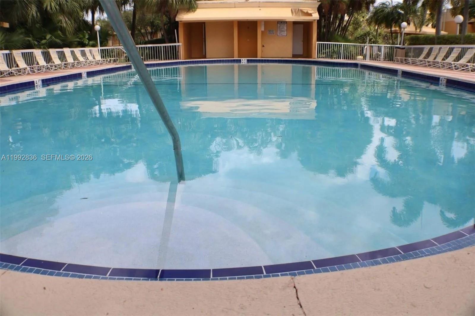 9351 Fontainebleau Blvd #B409 Miami, FL 33172