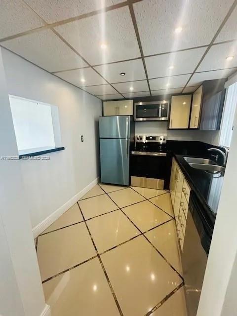 9351 Fontainebleau Blvd #B409 Miami, FL 33172