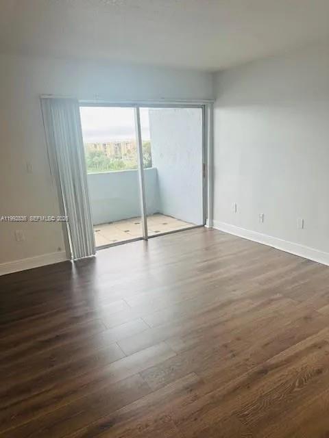 9351 Fontainebleau Blvd #B409 Miami, FL 33172