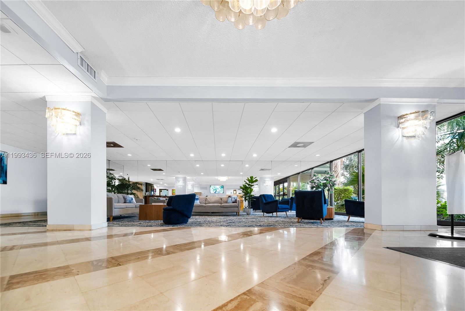 3800 Hillcrest Dr #1007 Hollywood, FL 33021