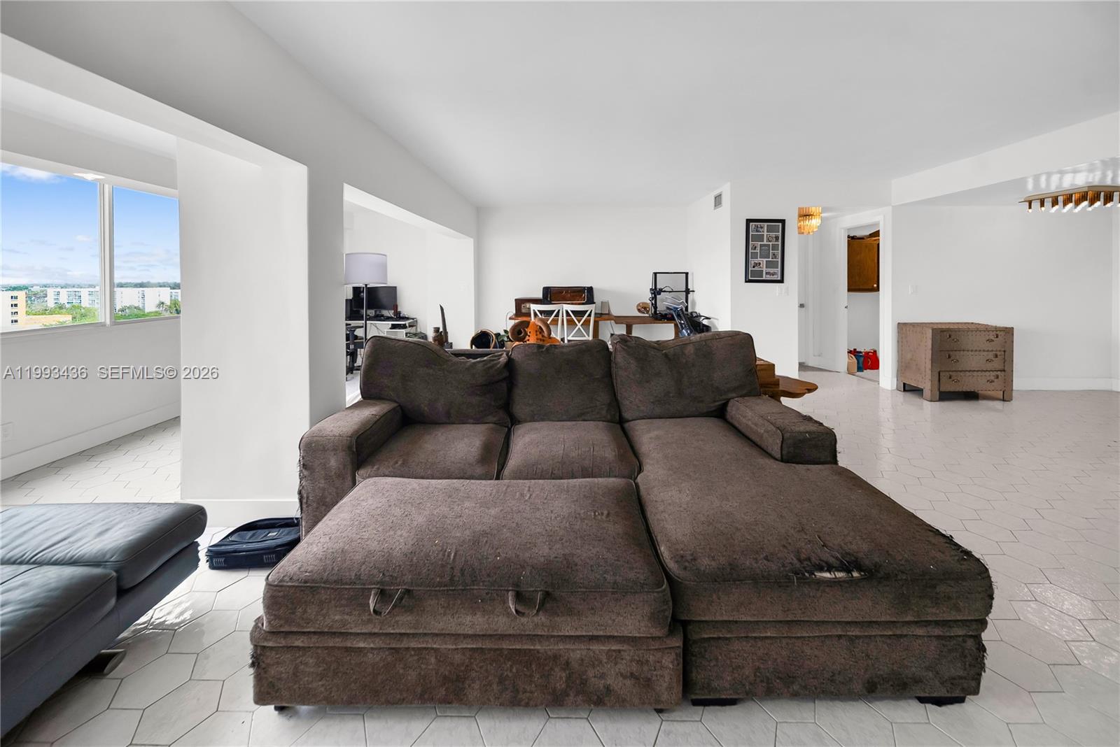 3800 Hillcrest Dr #1007 Hollywood, FL 33021