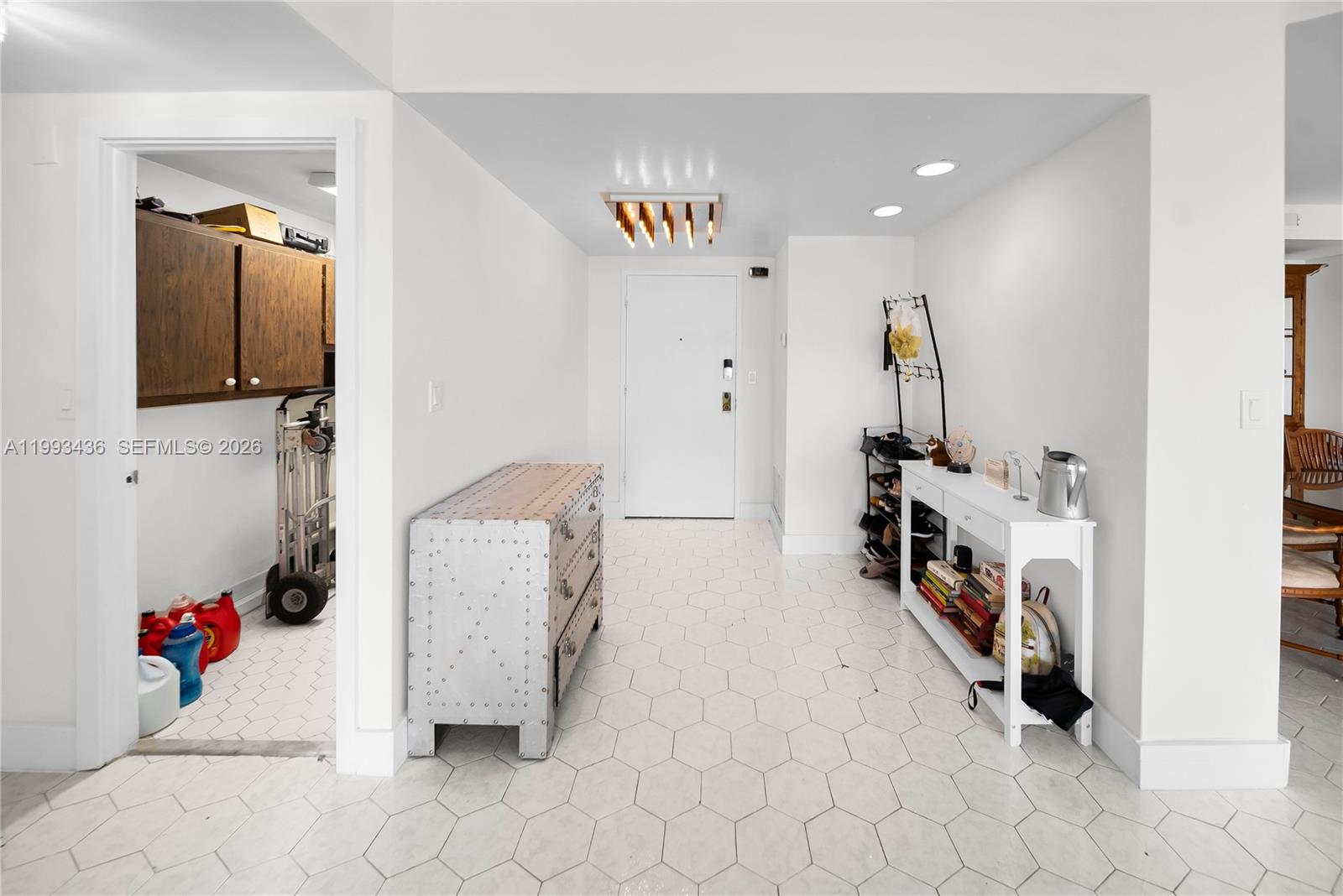 3800 Hillcrest Dr #1007 Hollywood, FL 33021