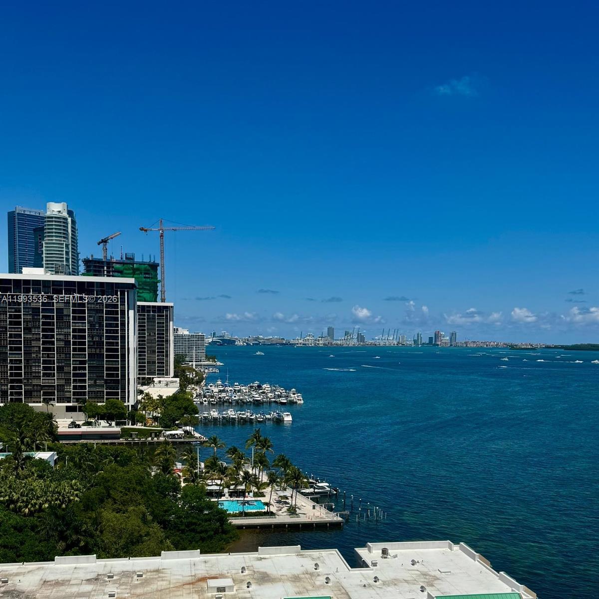 image Brickell Bay Club6