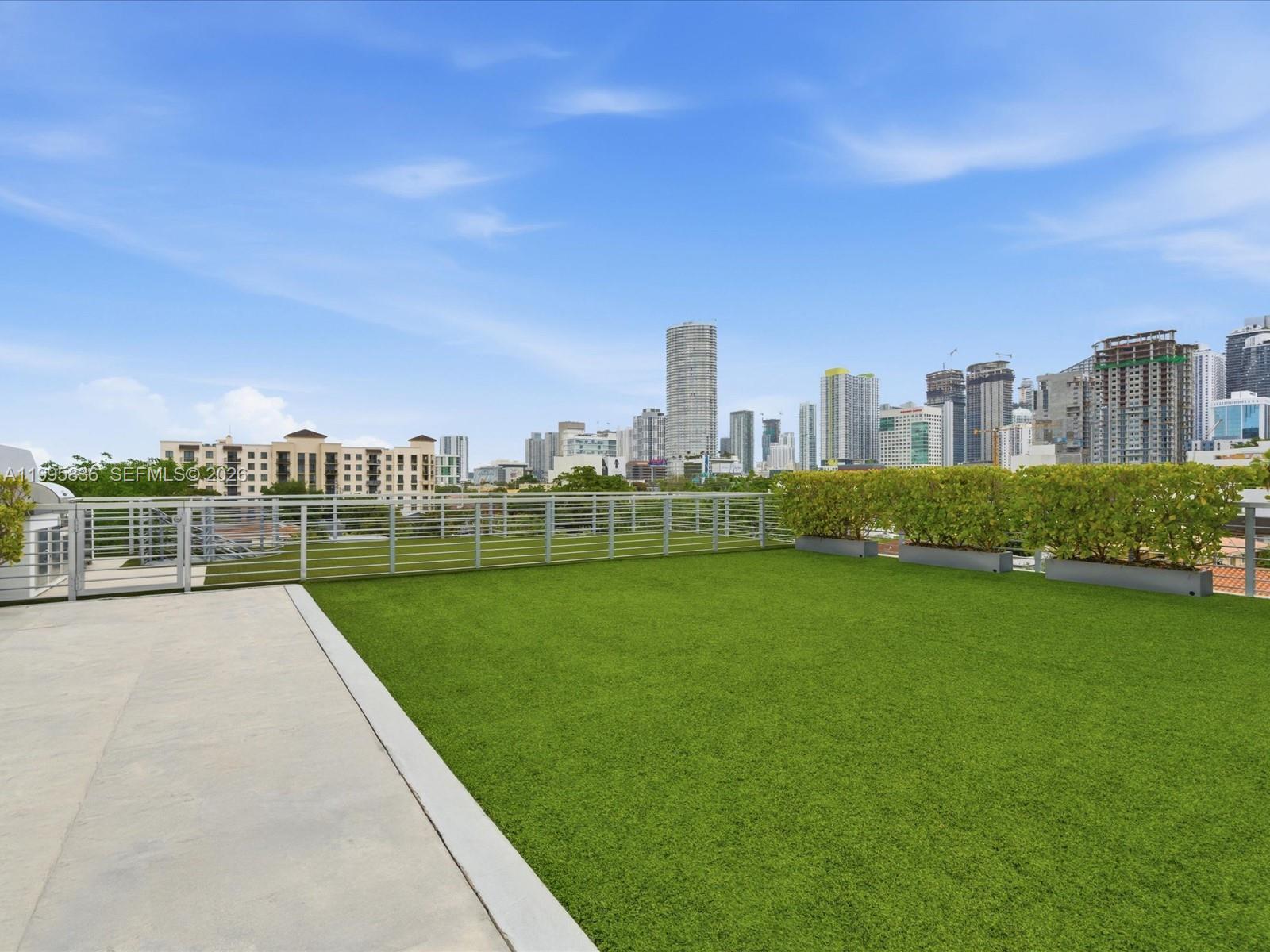 529 SW 11th St #PH303 Miami, FL 33129