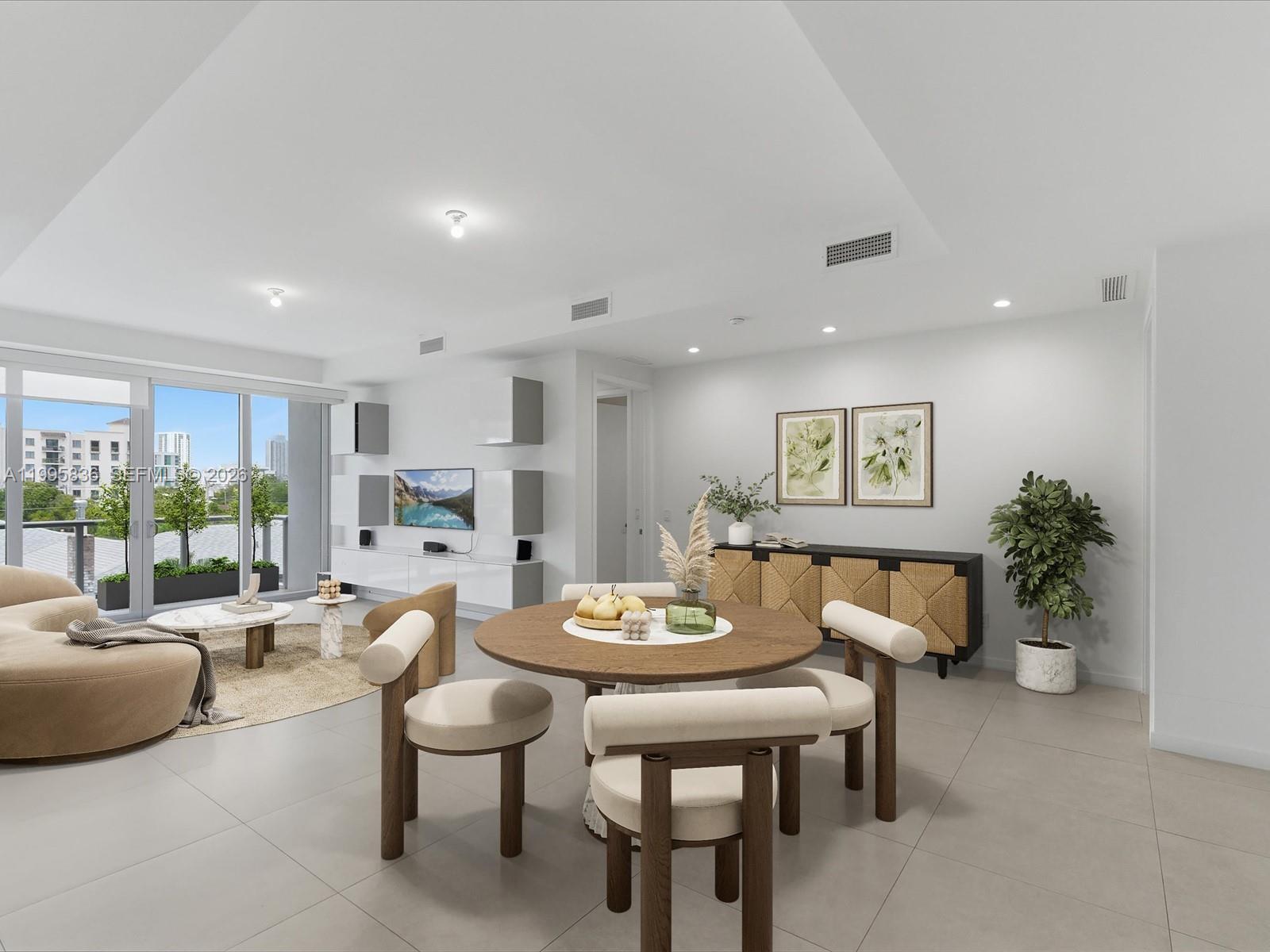 529 SW 11th St #PH303 Miami, FL 33129