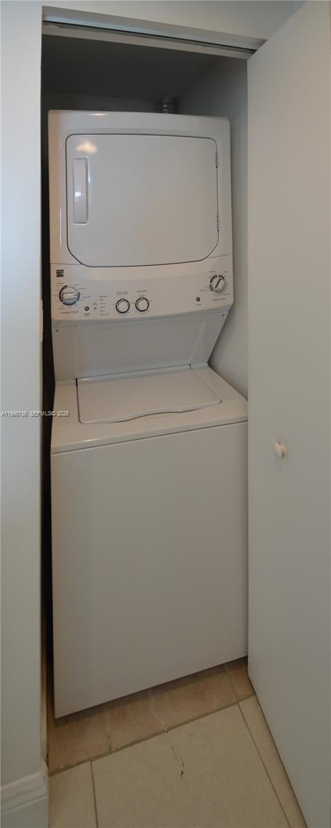 image One Miami West8