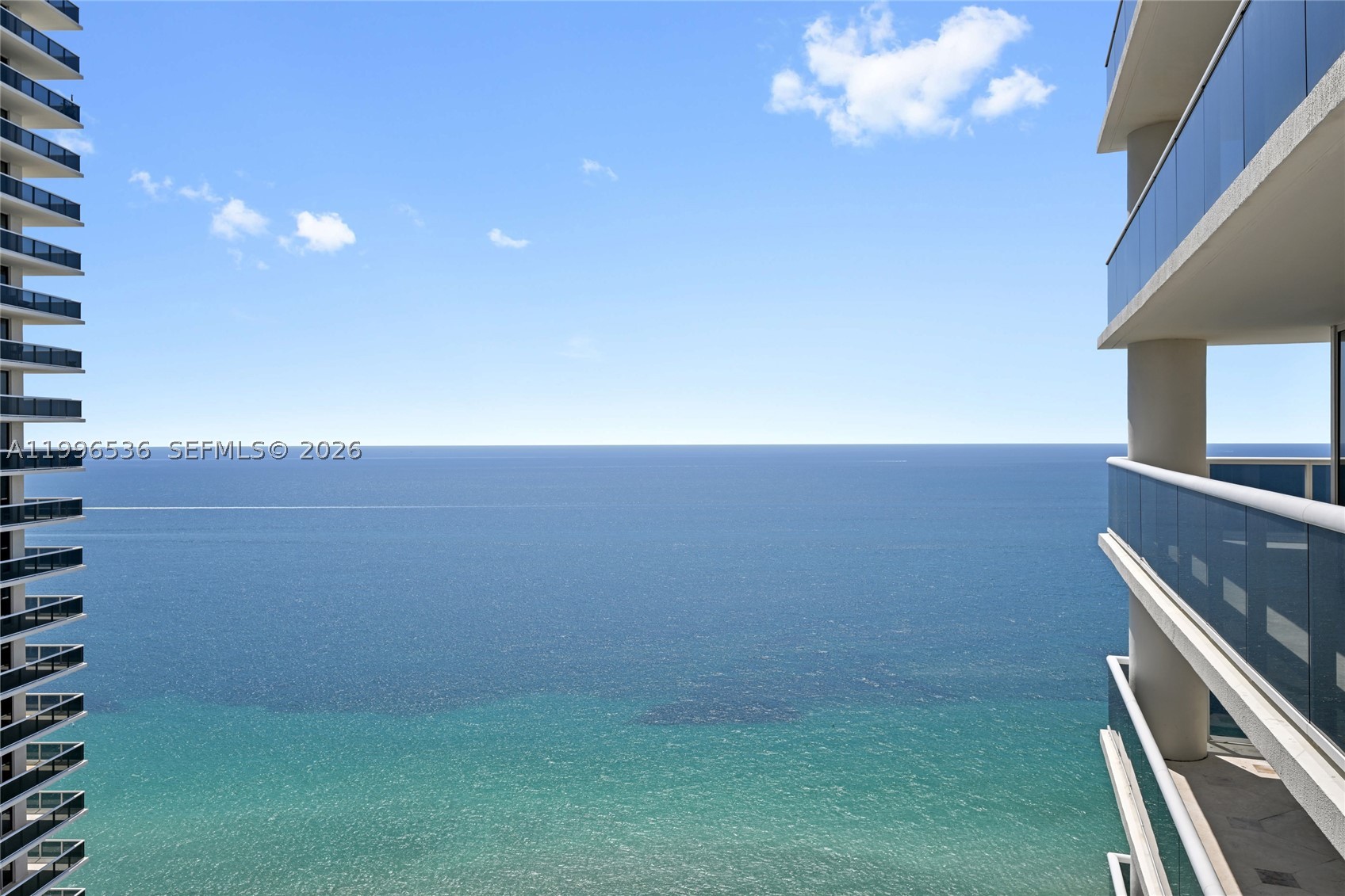image Beach Club 142