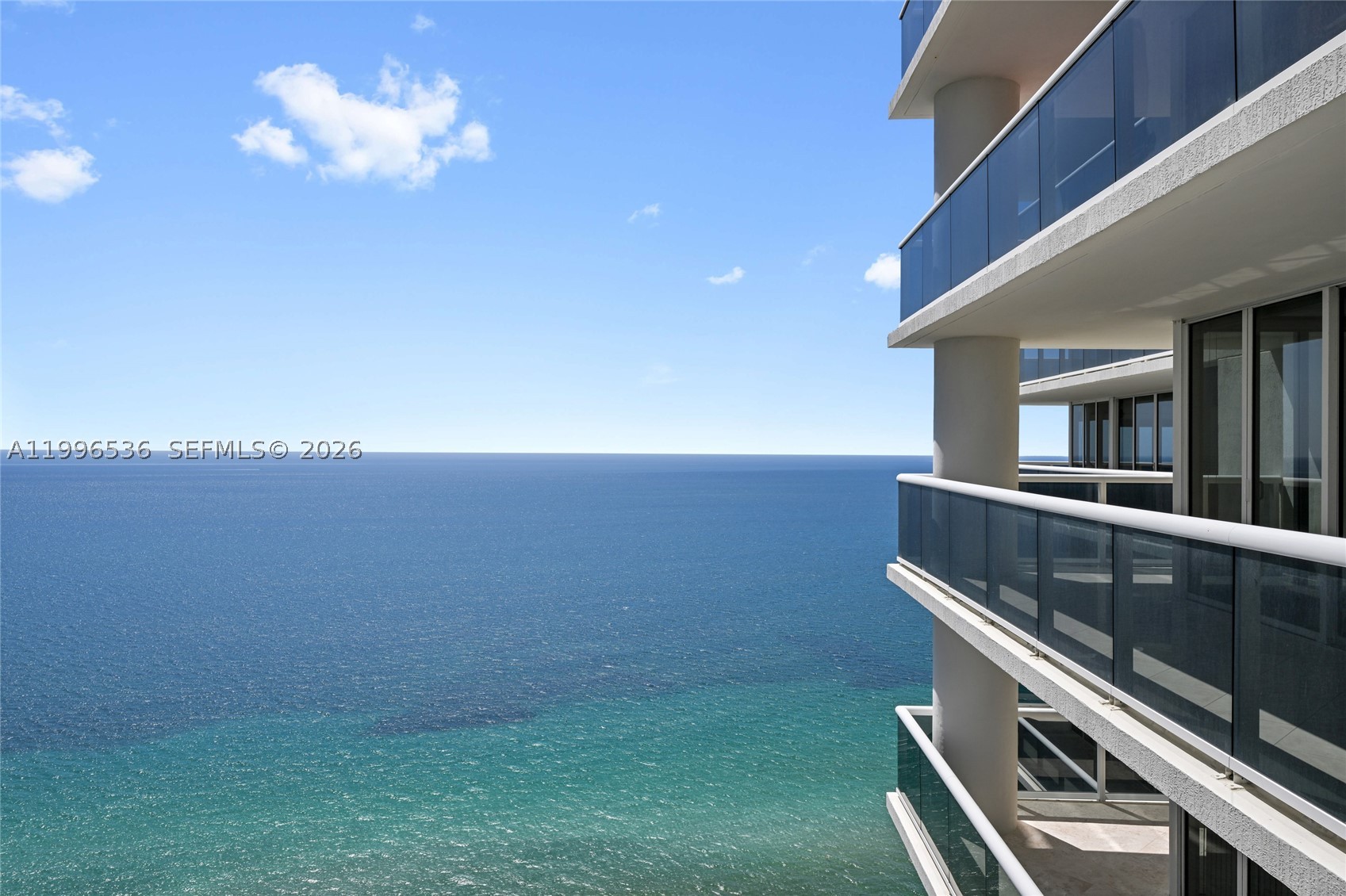 image Beach Club 143