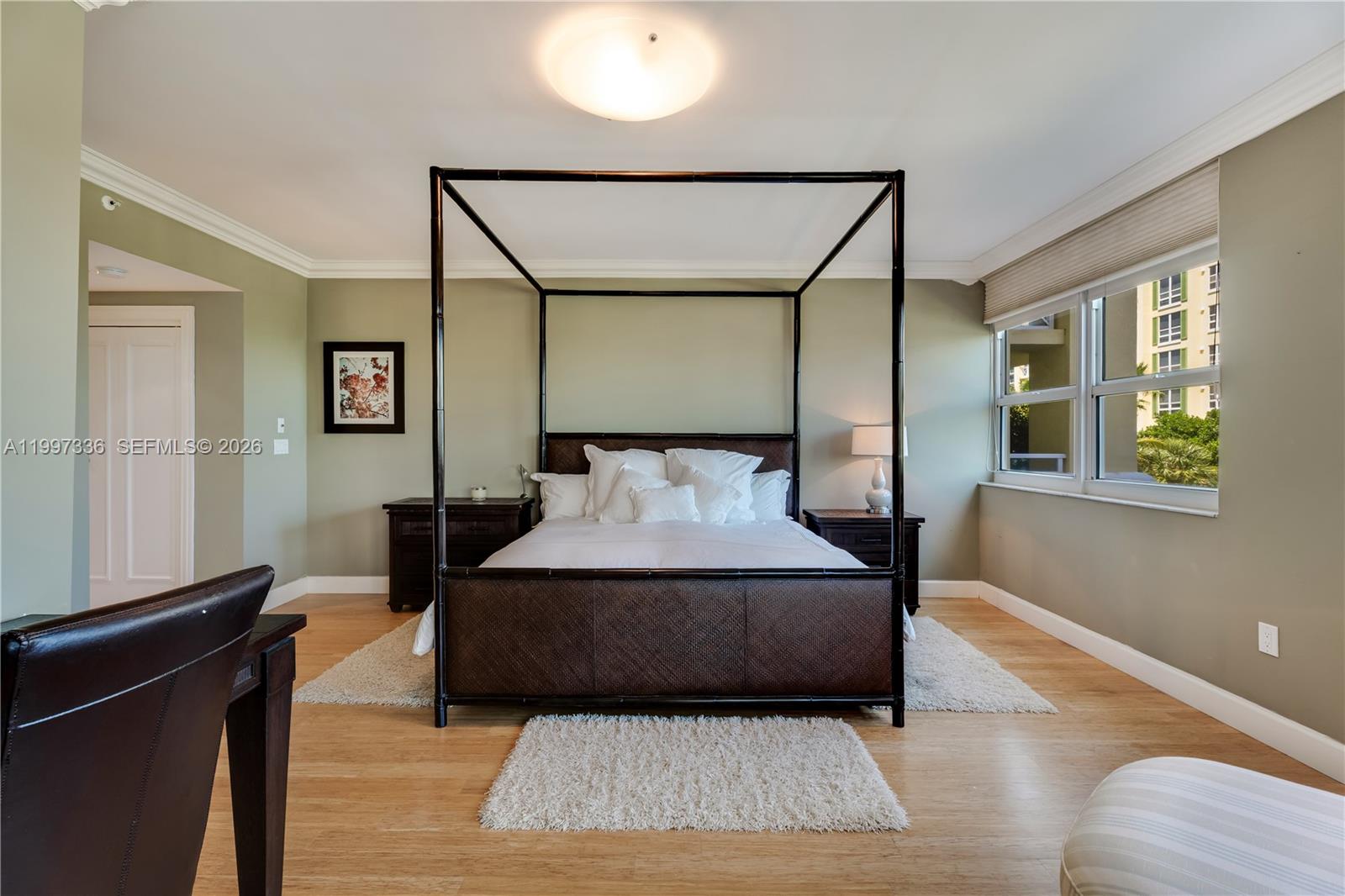 image Grand Bay Residences22