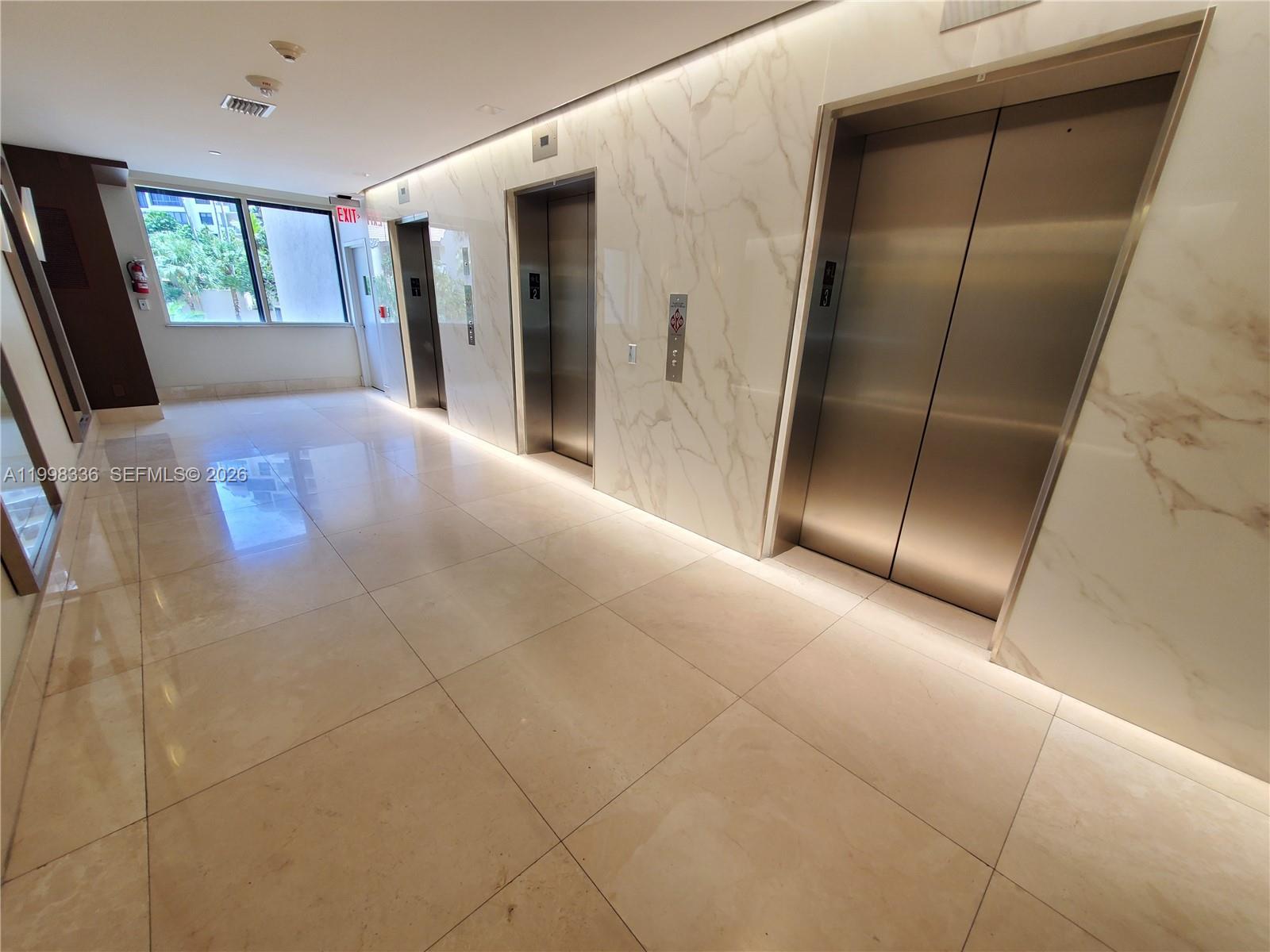 image Brickell Key Two20