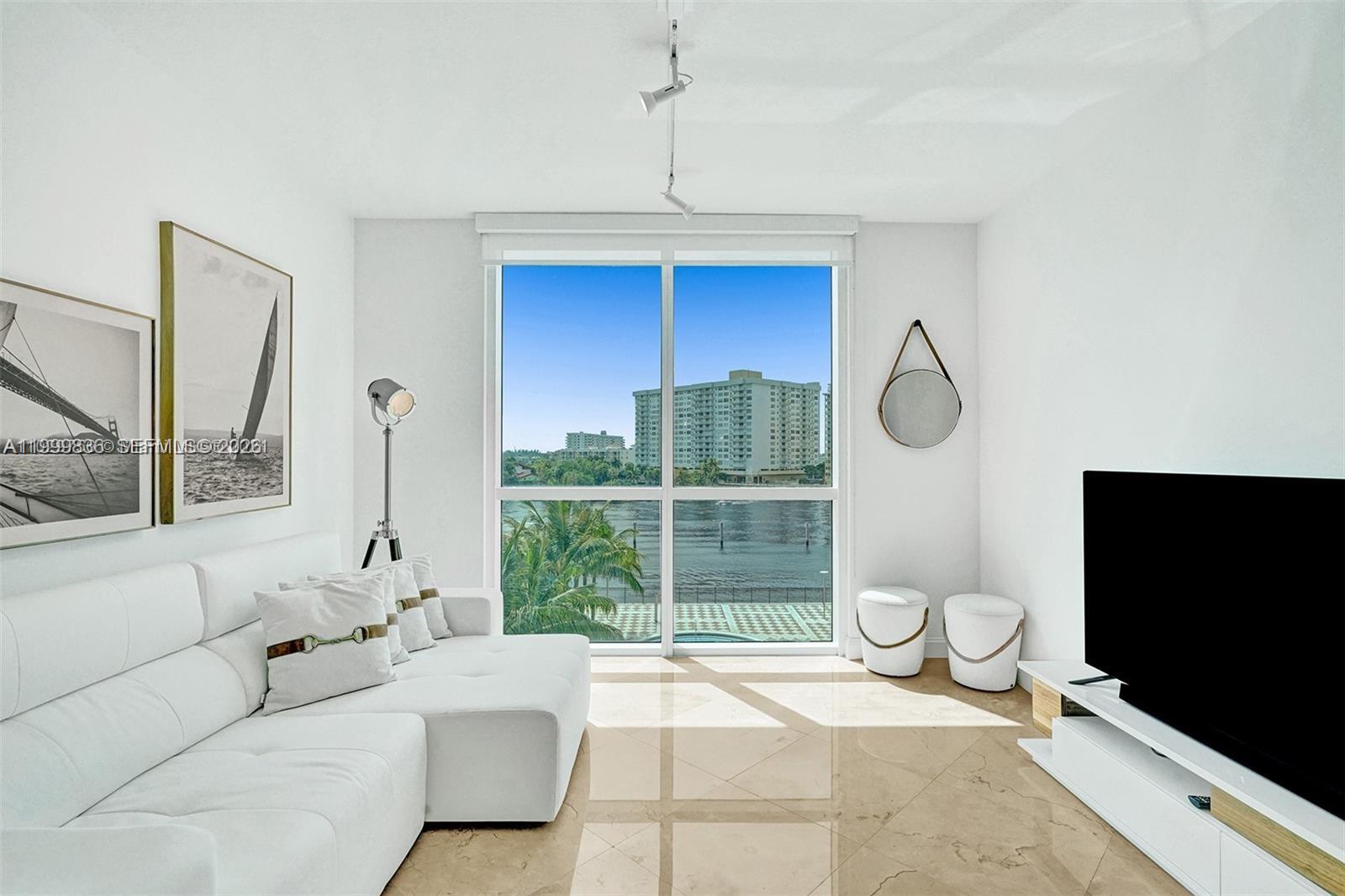 1945 S Ocean Dr #407