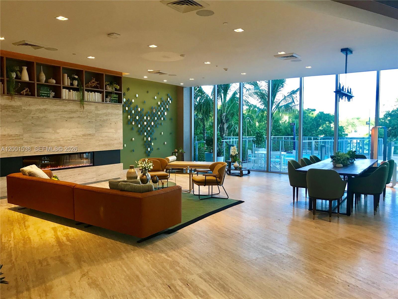 16385 Biscayne Blvd #1902 North Miami Beach, FL 33160