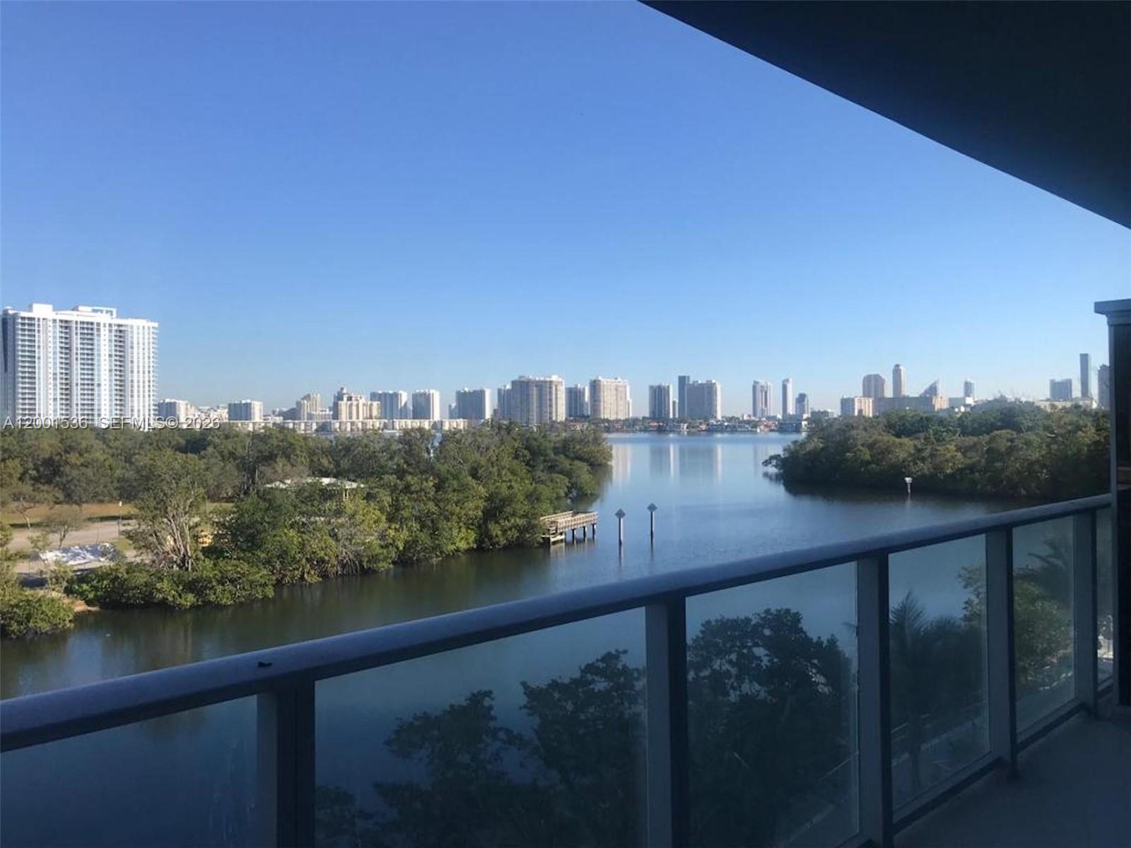 16385 Biscayne Blvd #1902 North Miami Beach, FL 33160