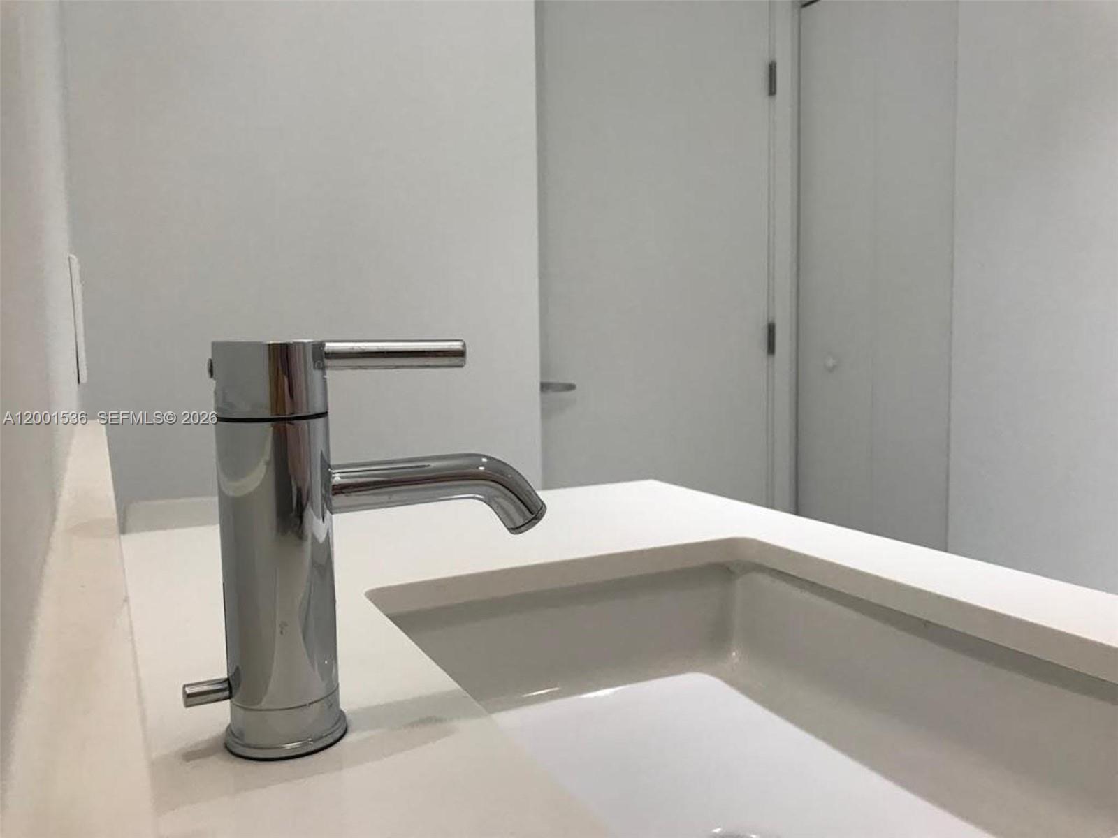 16385 Biscayne Blvd #1902 North Miami Beach, FL 33160