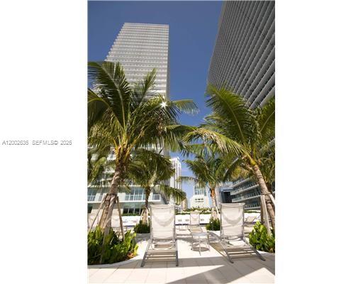 79 SW 12th St #1605 Miami, FL 33130