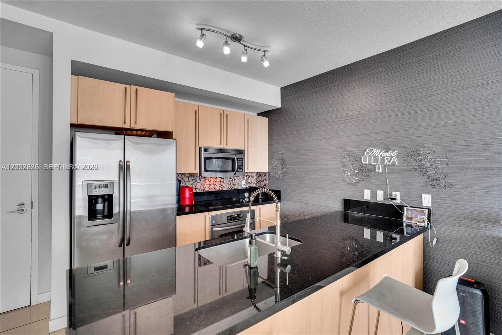 79 SW 12th St #1605 Miami, FL 33130