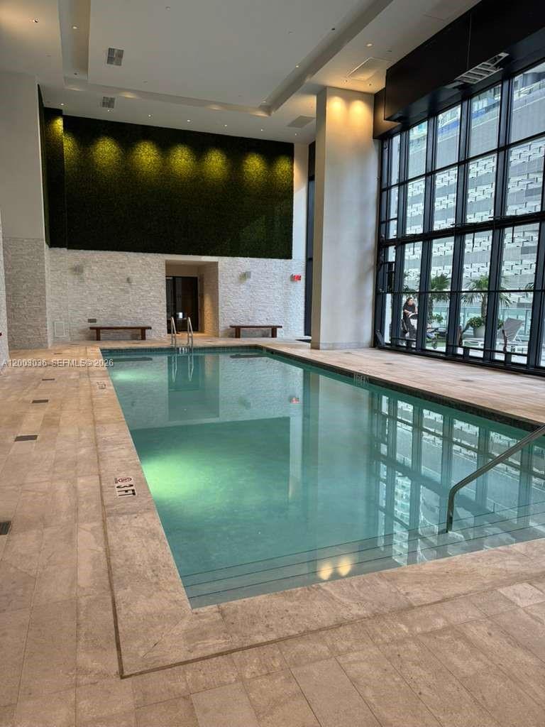 image 1010 Brickell14