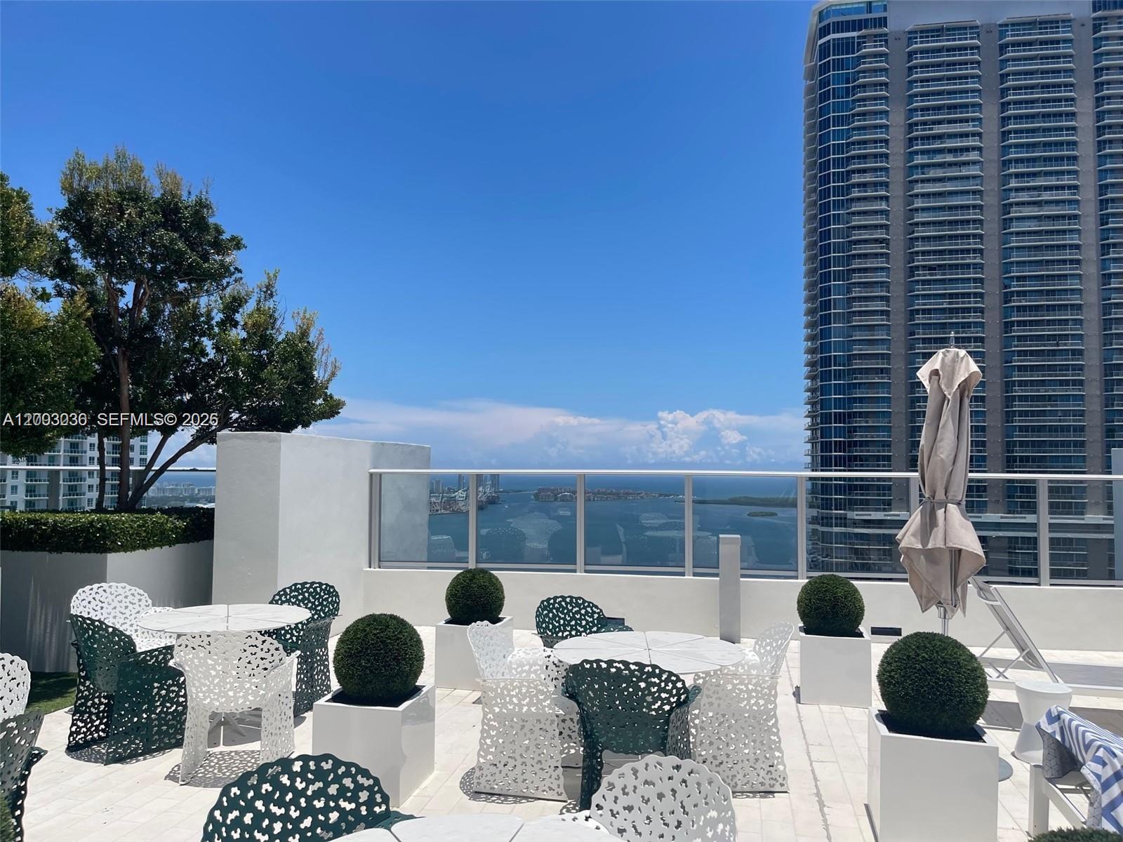 image 1010 Brickell2