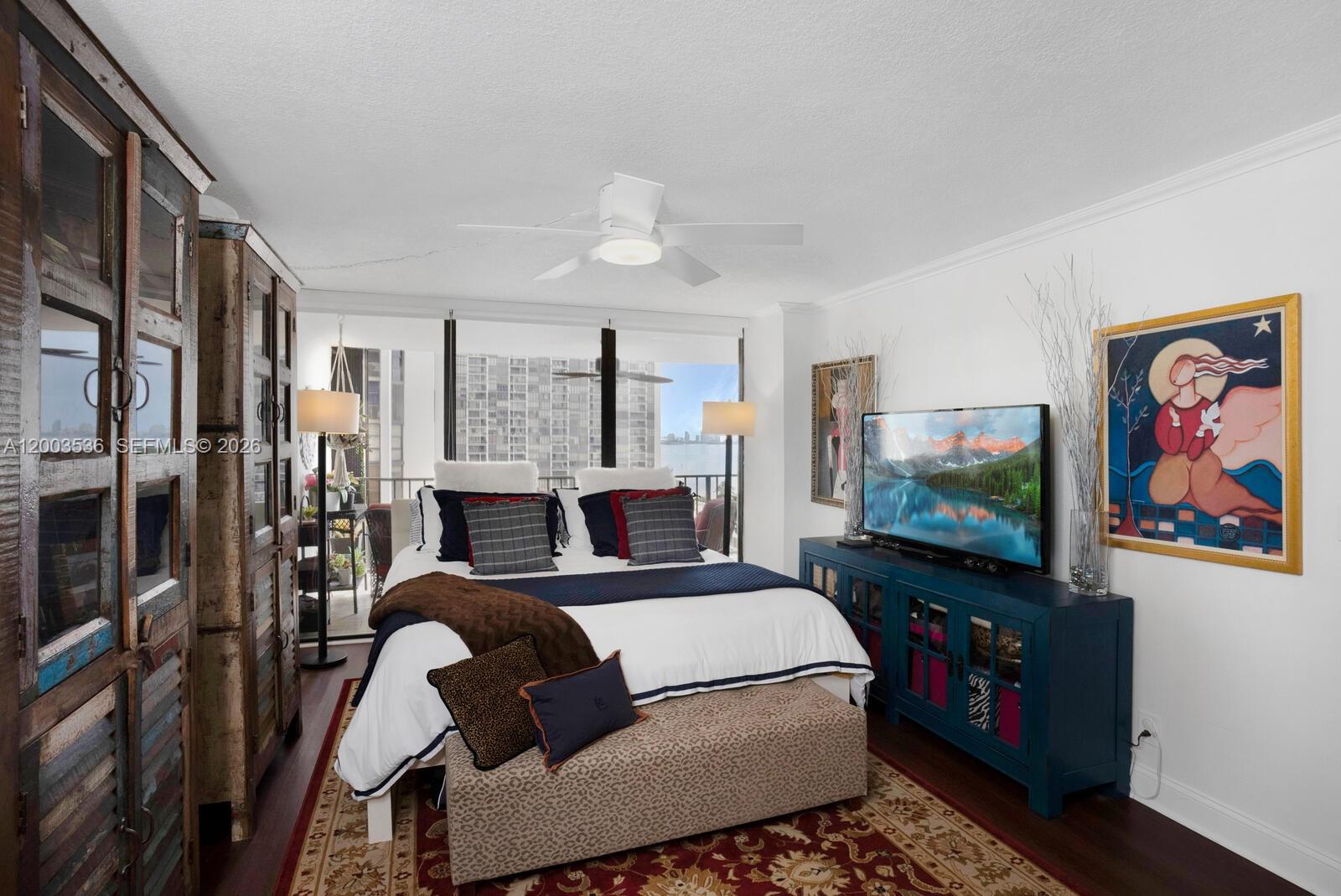 image Brickell Place IV10