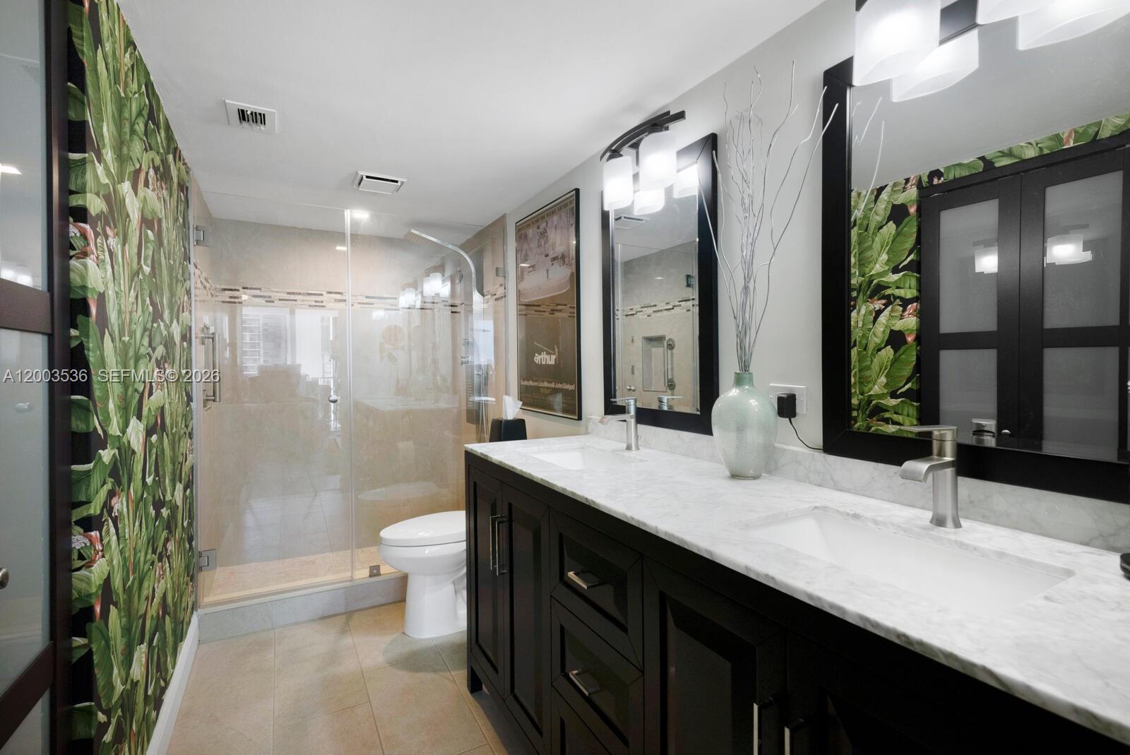 image Brickell Place IV12