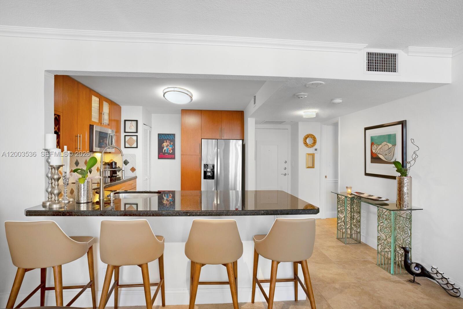 image Brickell Place IV5